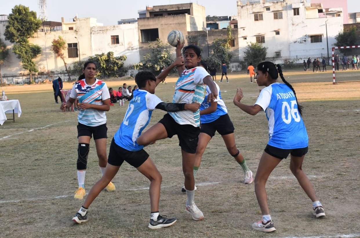 Handball: Banaras and Ayodhya will clash for the title