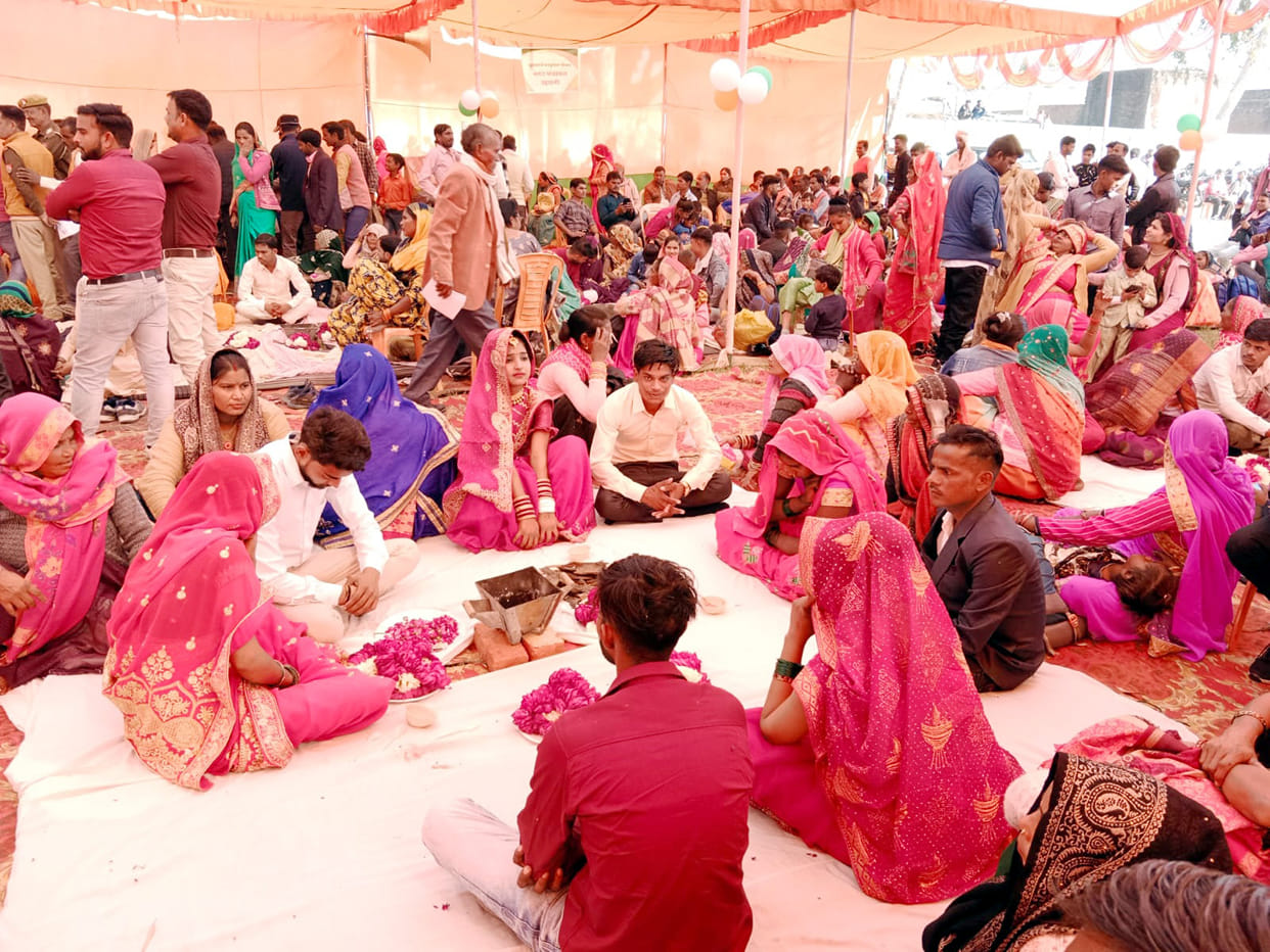 124 couples tied the knot in Ambiyapur block campus