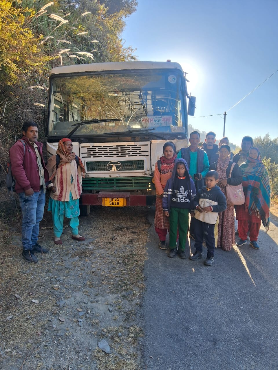 Corporation bus collides with pole 35 passengers escape narrowly