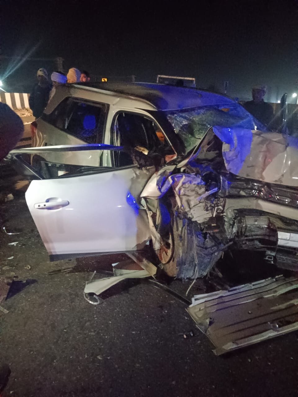 Car collides with divider near Mirzapur Bachhod, two killed, three injured