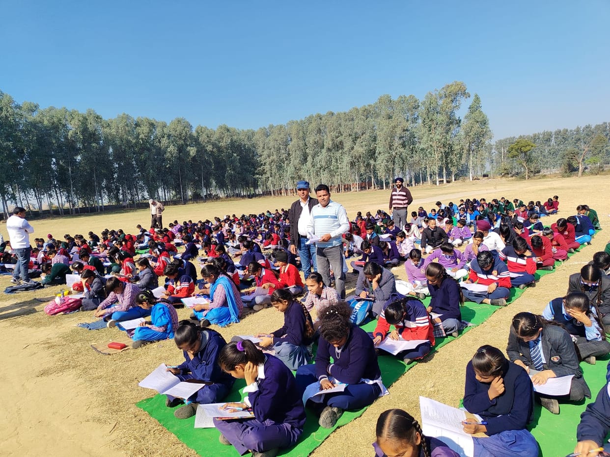 Nine thousand students took the exam to test traffic rules