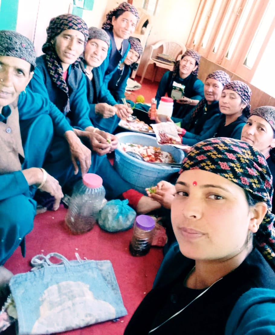Nirmand, Gamog Panchayat, Mahila Mandal, Ani