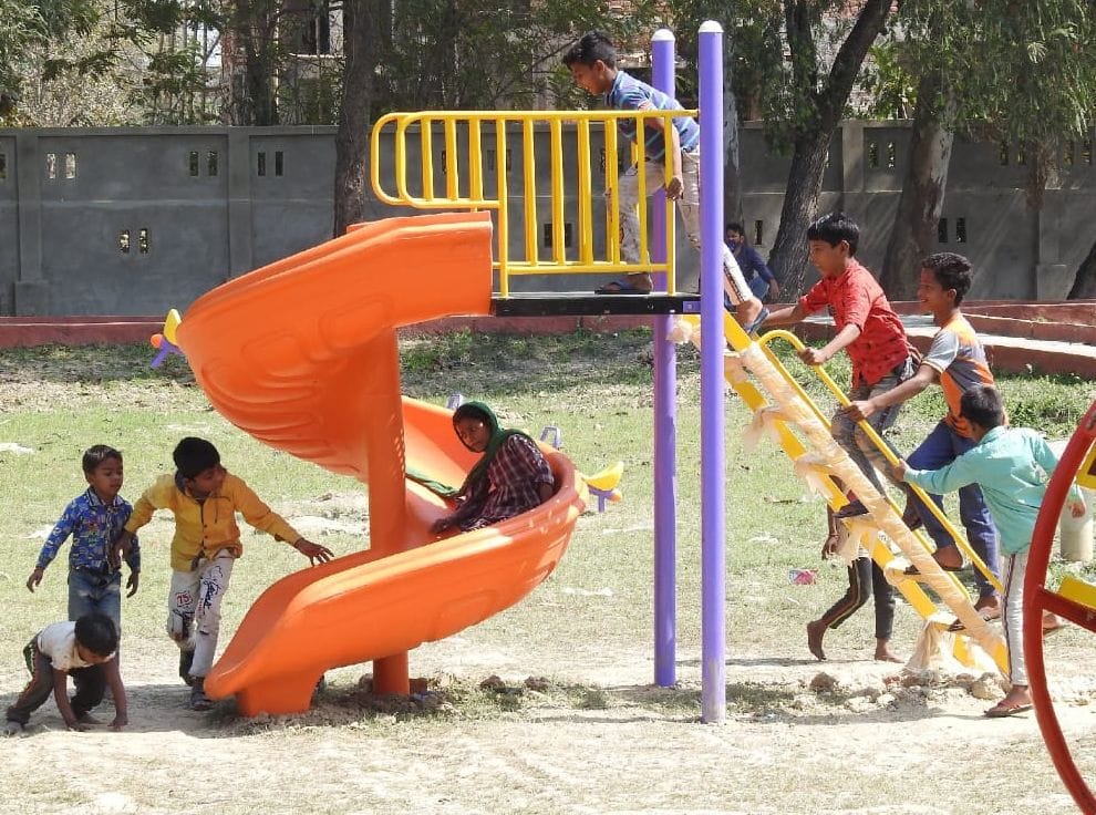 Melting increased due to westerlies, mercury dropped