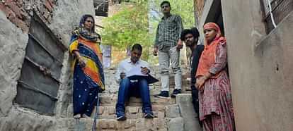 Ajmer News: ख्वाजा गरीब नवाज दरगाह क्षेत्र में पुलिस का सर्वे जारी, संदिग्धों के दस्तावेजों की हो रही जांच Ajmer News: Police survey continues in the Dargah area, documents are being examined