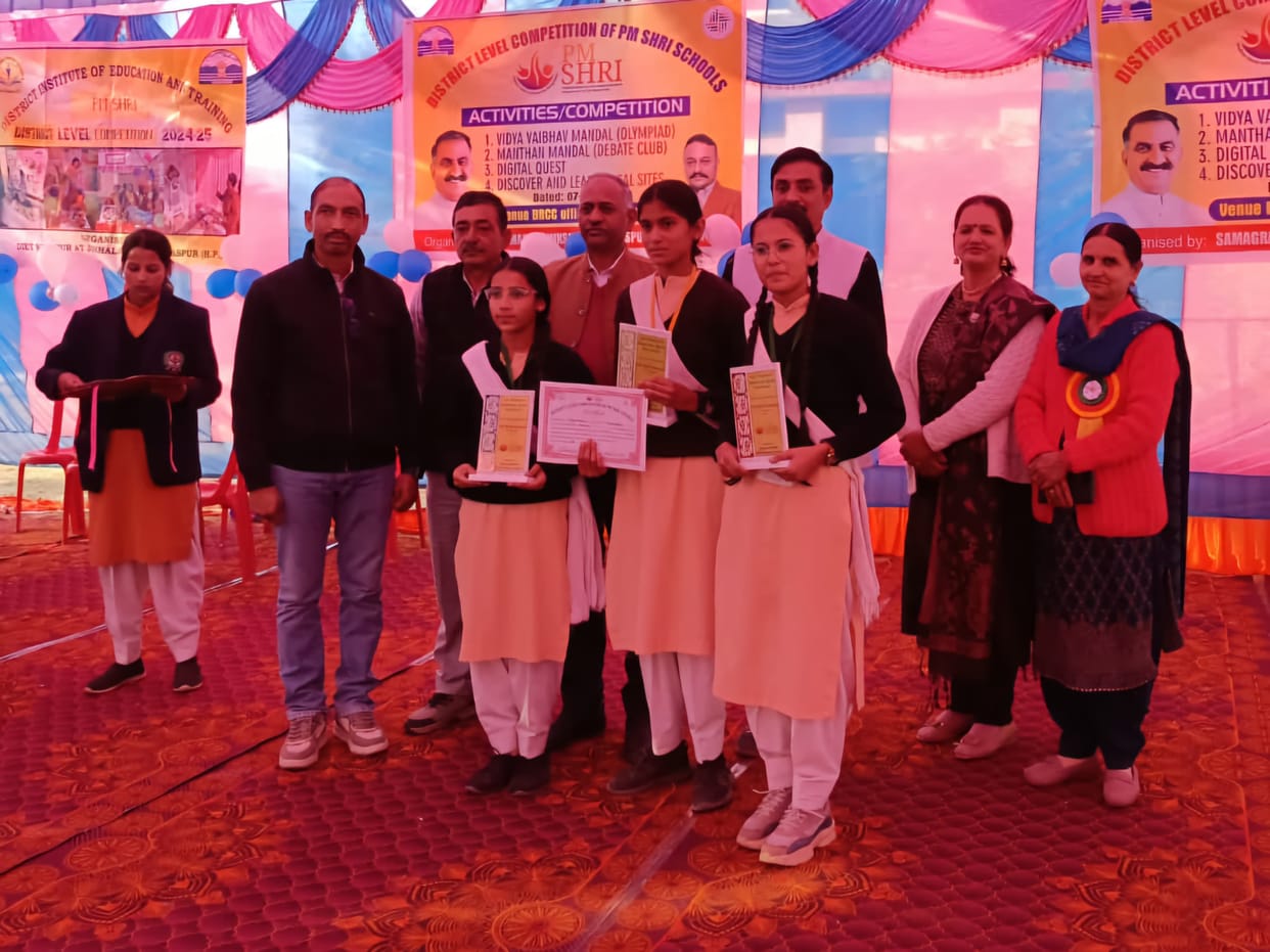Bharadi School tops in General Quiz, Debate competition