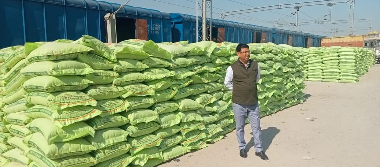 Farmers' problems will go away, DAP fertilizer reached the centers