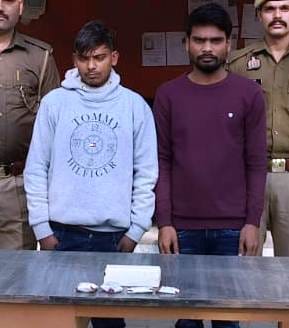 Two international smugglers arrested with brown sugar worth Rs 14 lakh