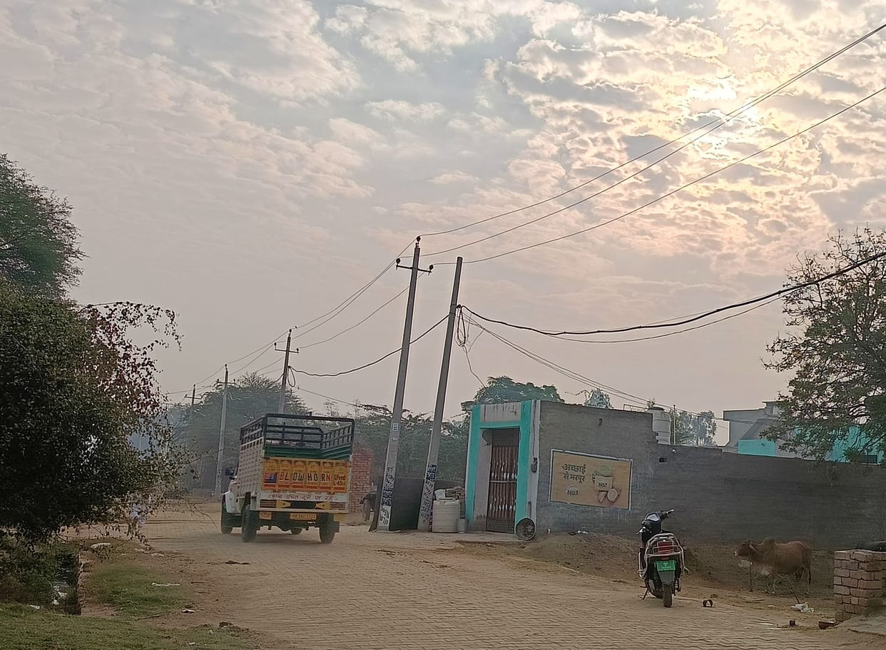 Temperature dropped by two degrees due to morning wind, drizzle in Pillukheda area