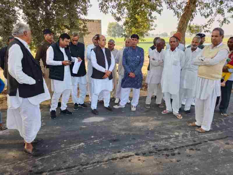 The new road from Asrawan to French got uprooted in 20 days, MLA Chandraprakash said - carelessness will not be tolerated, get it repaired.