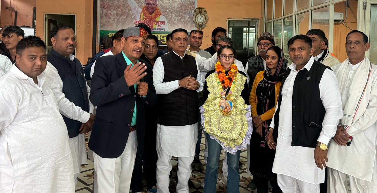 Bronze medal winner Vashishka welcomed in shooting