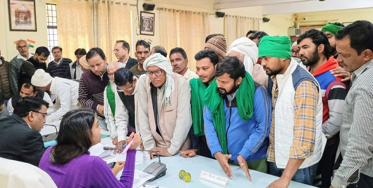 Sampoorna Samadhan Diwas: Out of 141 complaints, only 22 were resolved