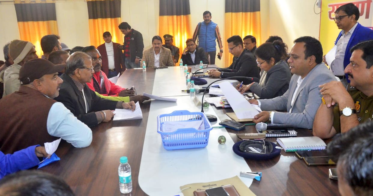 Lekhpal cut lease on 70 bighas of private land