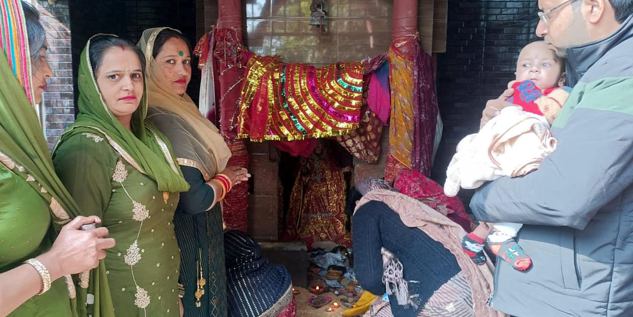 Devotees gathered in large numbers for the puja