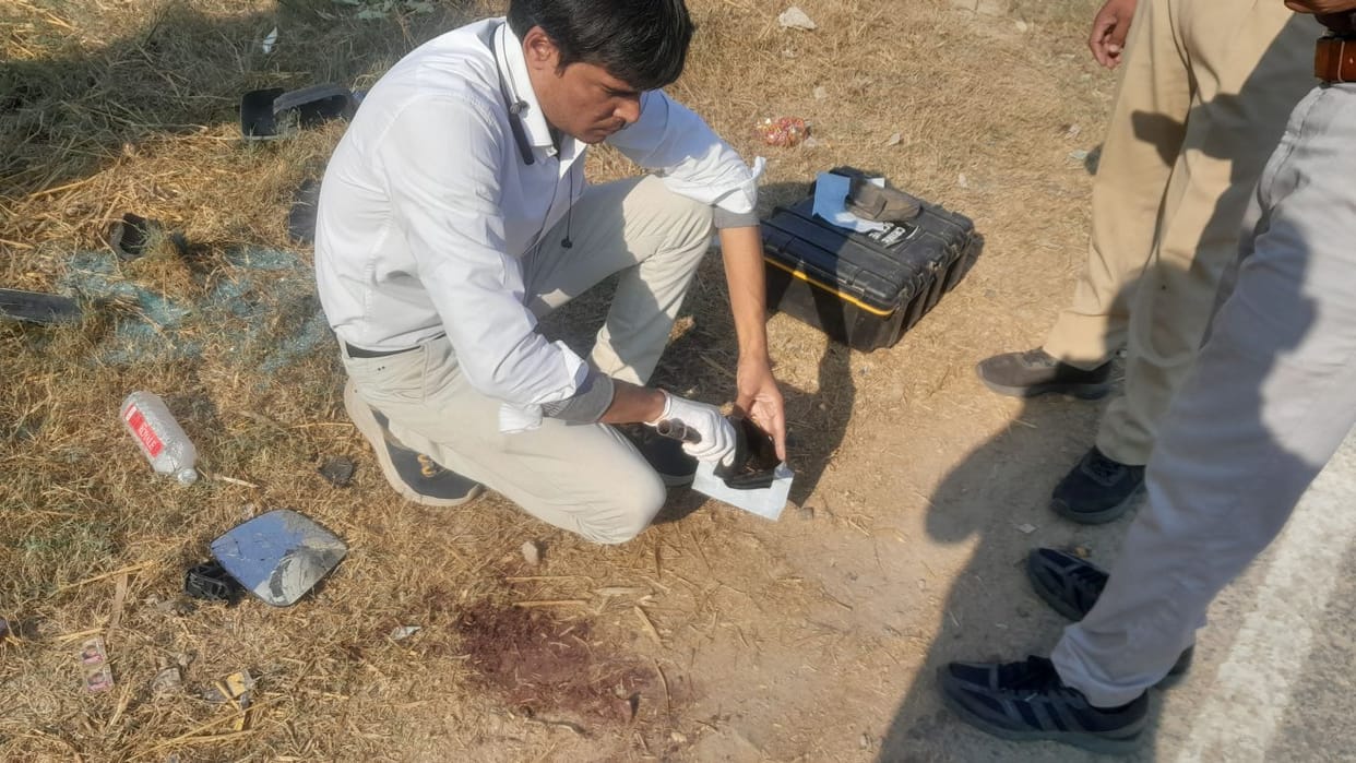 Advocate dies in road accident, murder case against two