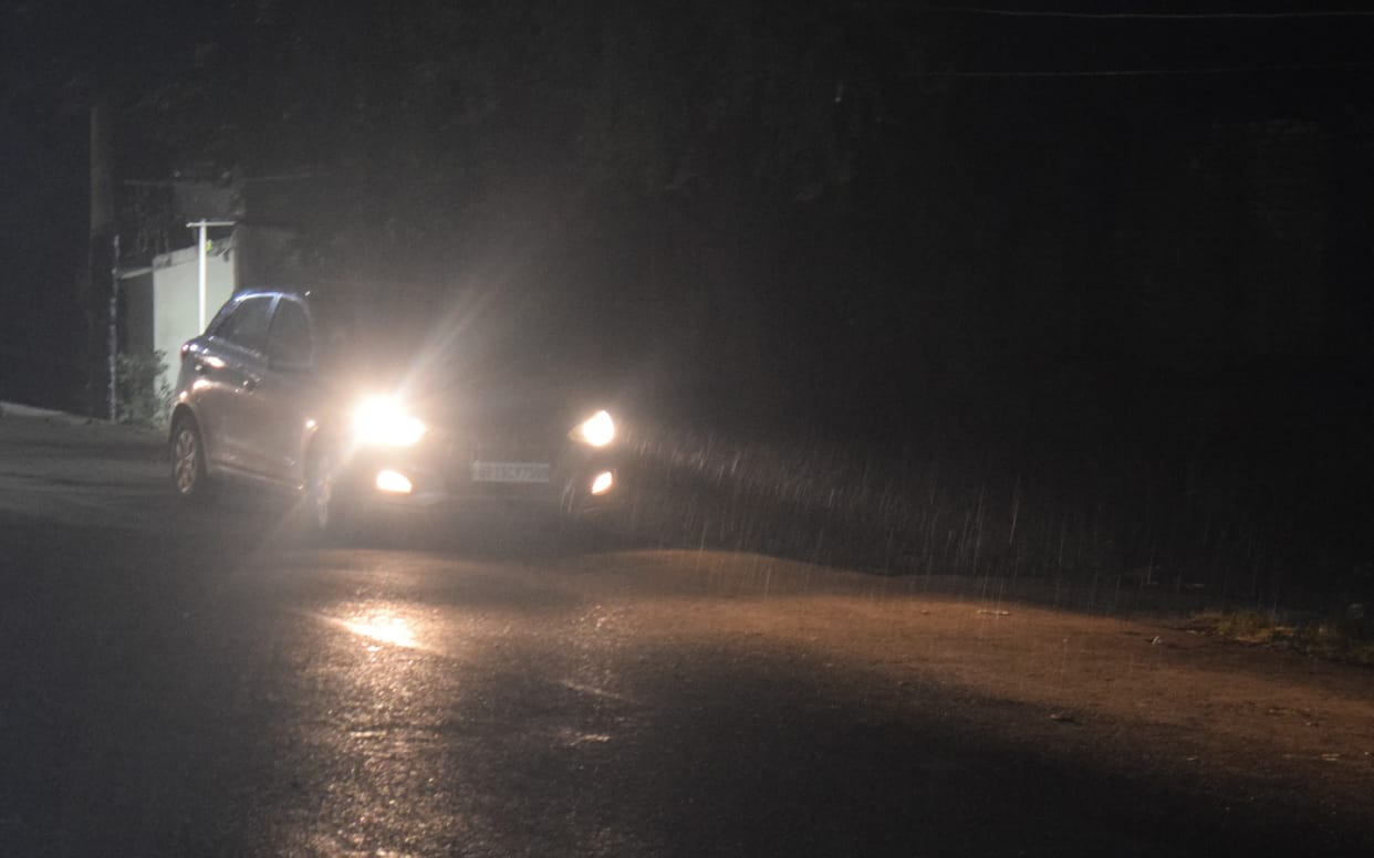 Snowfall on the mountains, cold increased due to rain along with wind