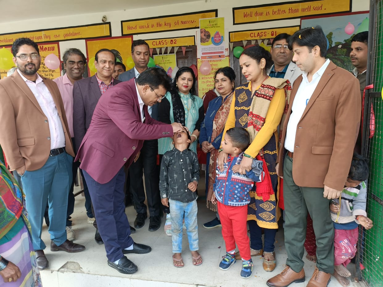 Two drops of life were given to 2.5 lakh children at 1552 booths