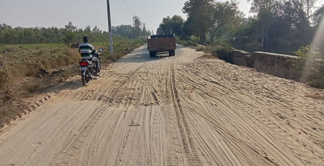 Wounds of flood damaged roads resurfaced