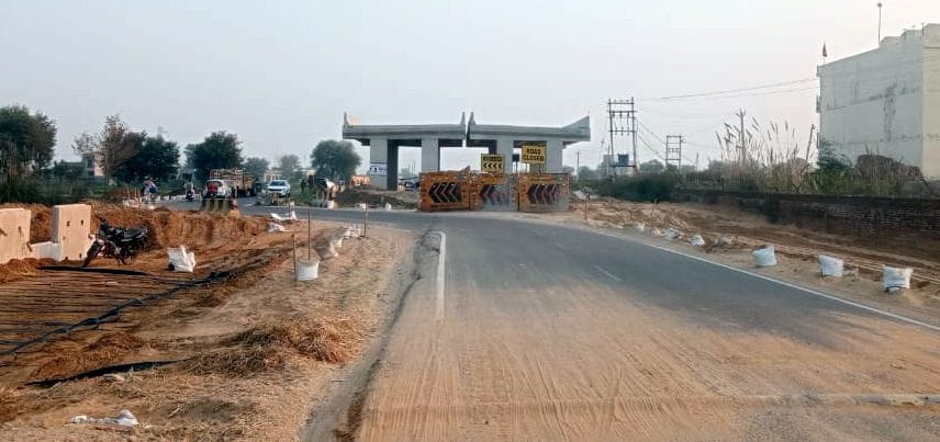 There was a break of eight months due to the movement of villagers on the road project worth Rs. 800 crores.