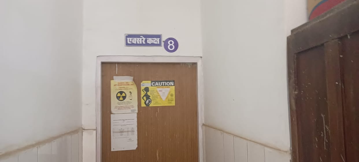 The X-ray machine of the Community Health Centre was shut down in damoh