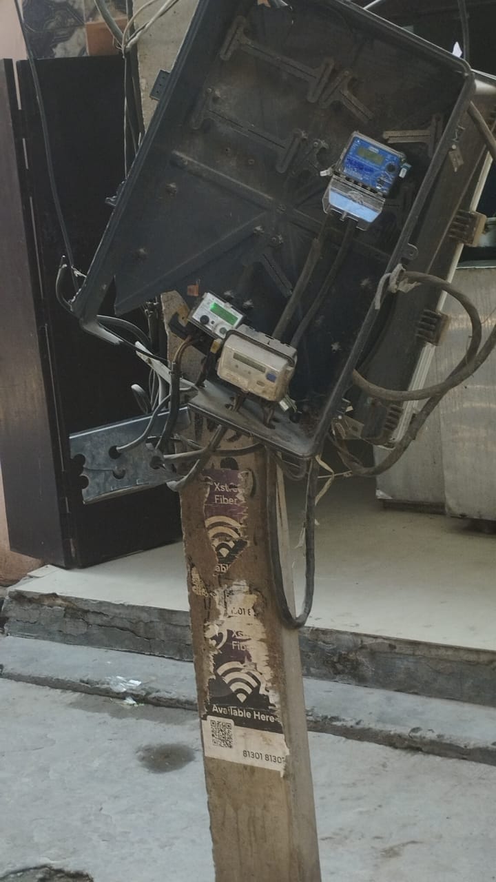Meter boxes on poles are broken, fear of accident