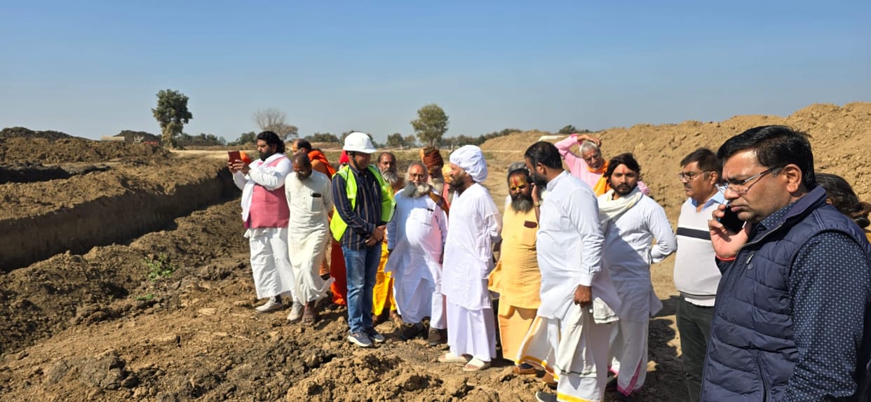 Ujjain After inspecting Kanha duct scheme officials understood technology how will dirty water be stopped