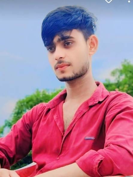 Eco car driver collides with bike, brother dies