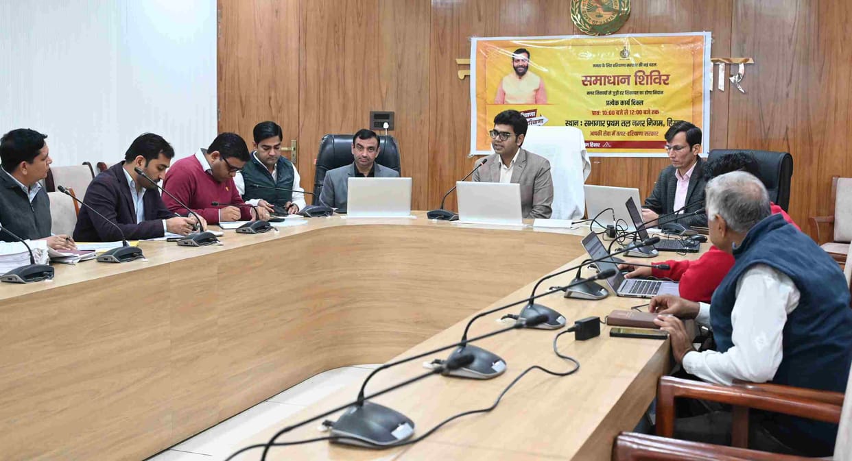 Only one complaint came in Municipal Corporation's resolution camp, officials kept waiting