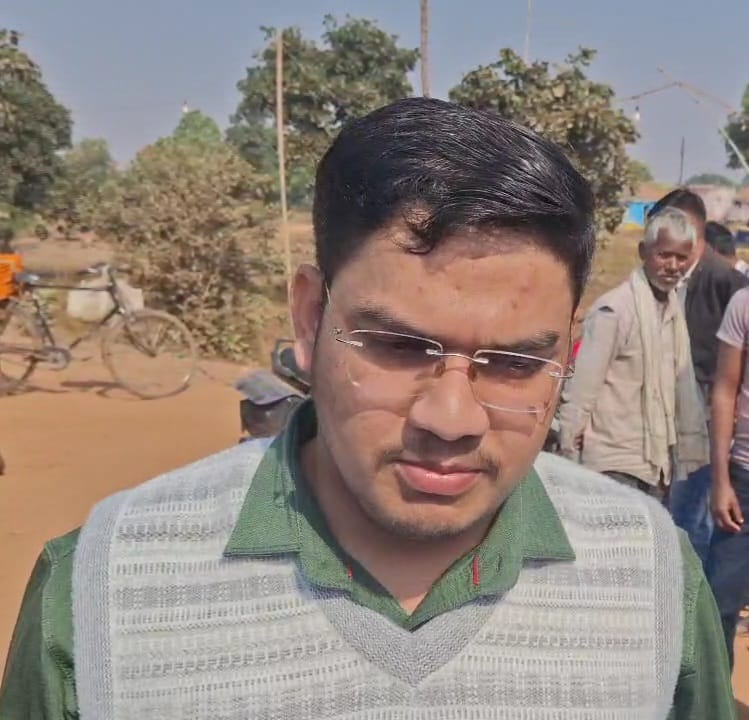 Made a false complaint to SDM about not getting the third installment of PM Awas Yojana