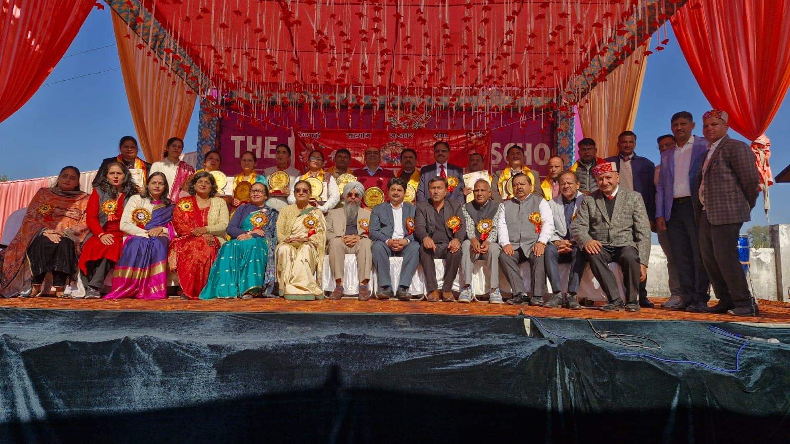 bharat vikas parisad honoured teachers and students