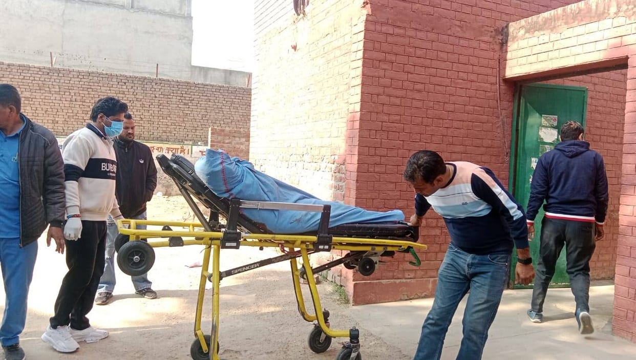 Two youths died in road accidents, youth sitting on tractor fell down, head fell under tanker