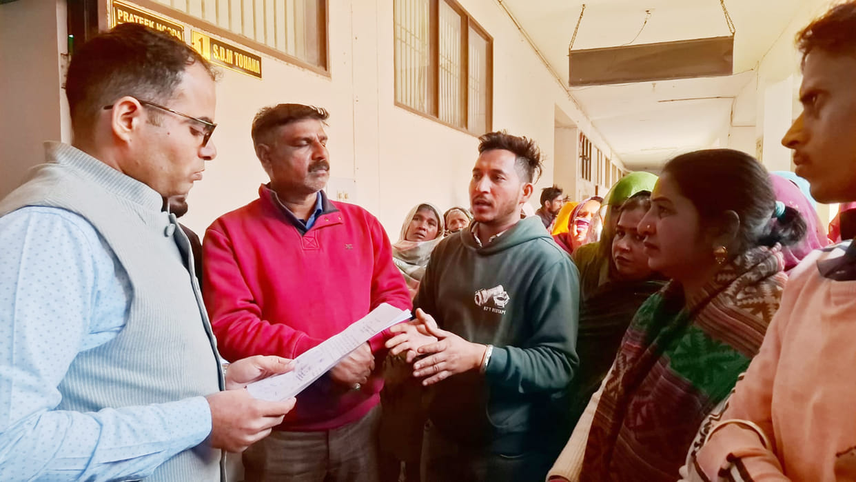 Complaint lodged with SDM for closure of liquor premises