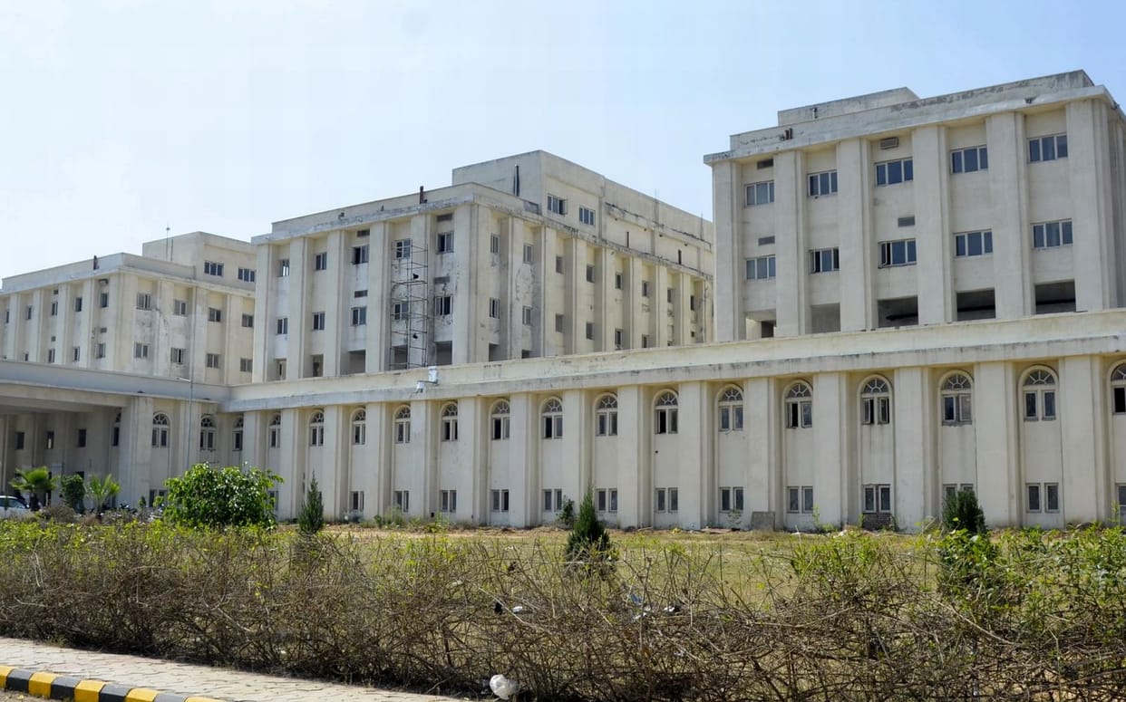 The investigation team reached the medical college and questioned the emergency doctor