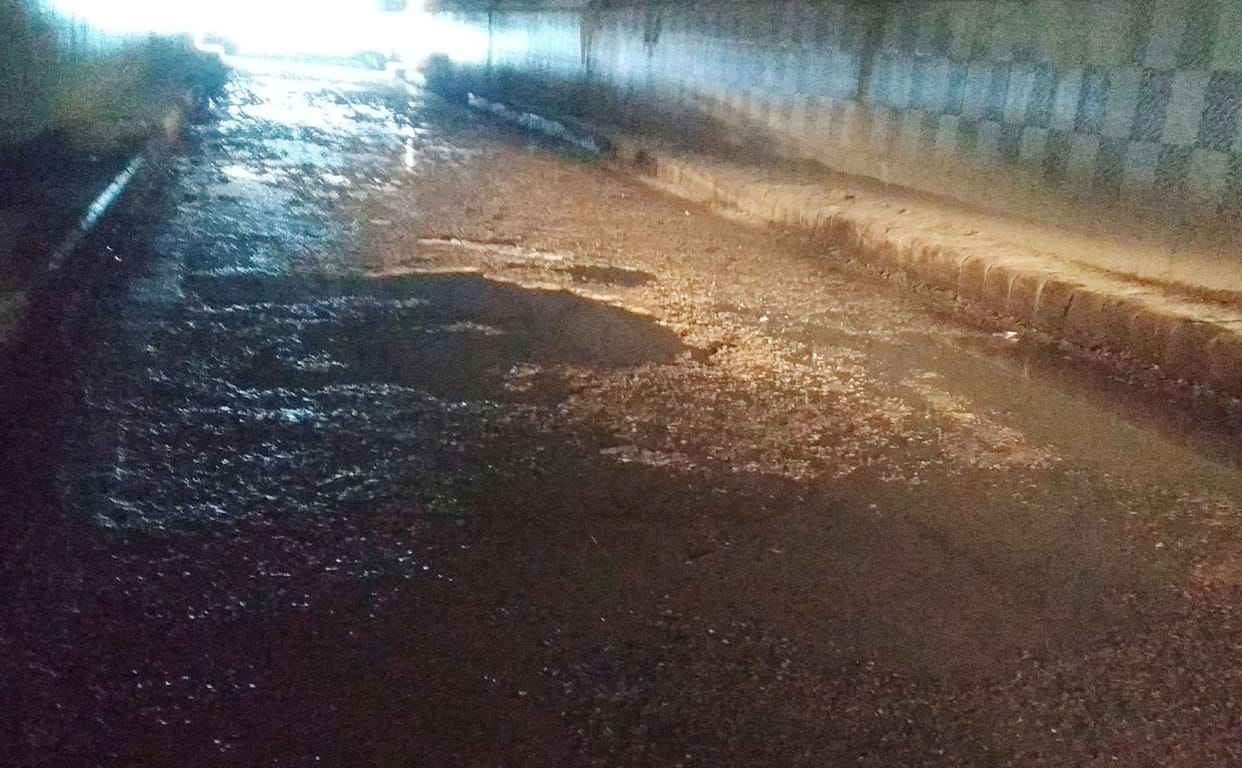 Water accumulated in railway underpass even without rain, road in bad condition, people troubled