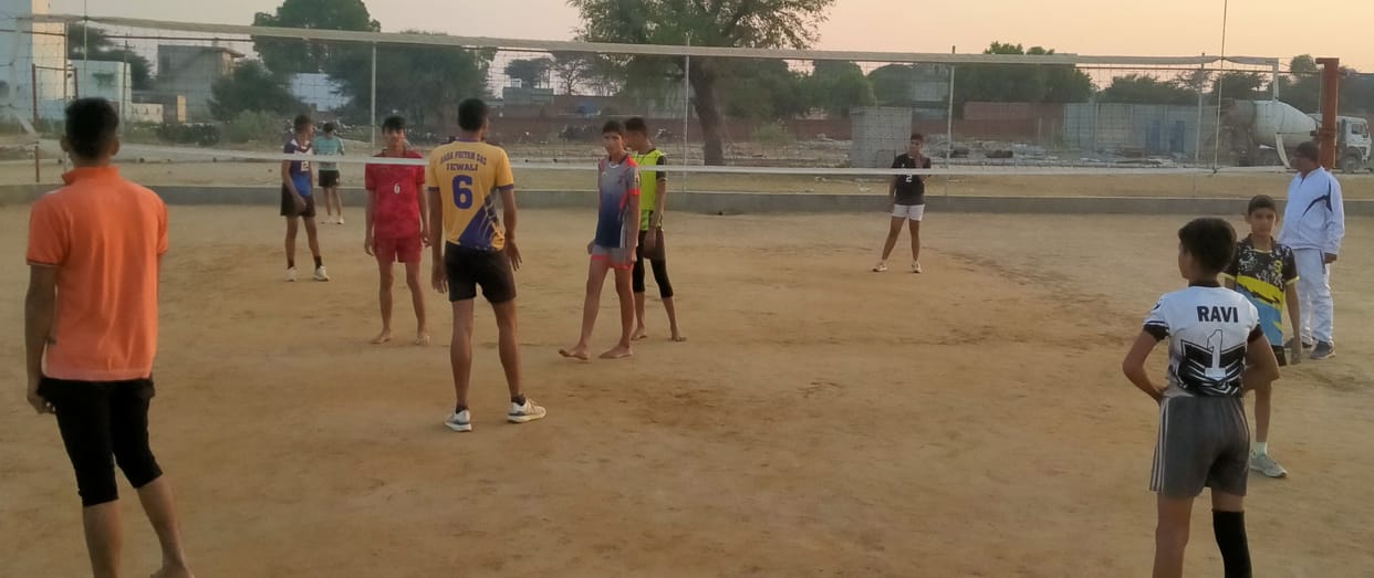Ravi's team wins in volleyball competition