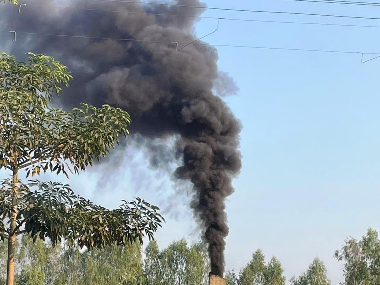Saboli and Mandoli villages choke in smoke a pall of black fumes descends at dusk posing a health crisis for a