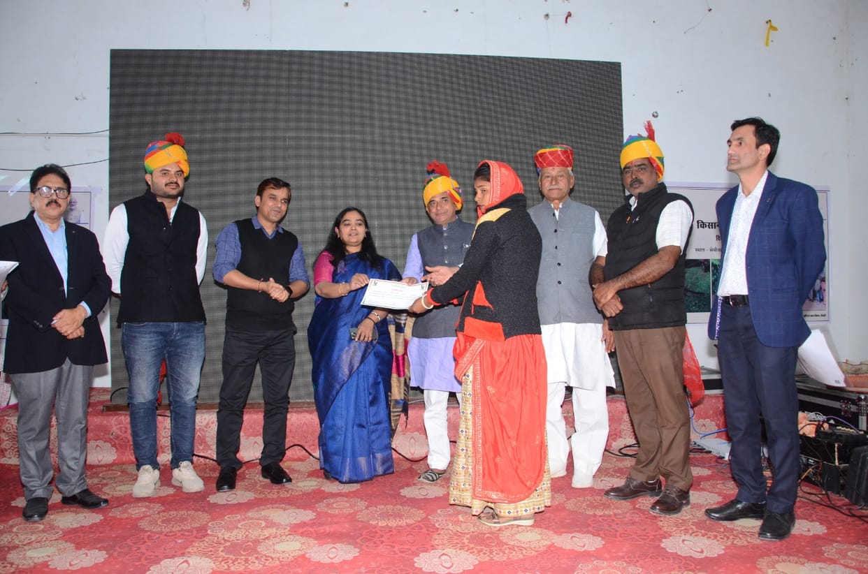 23 farmers who did excellent work in Sirohi were honored