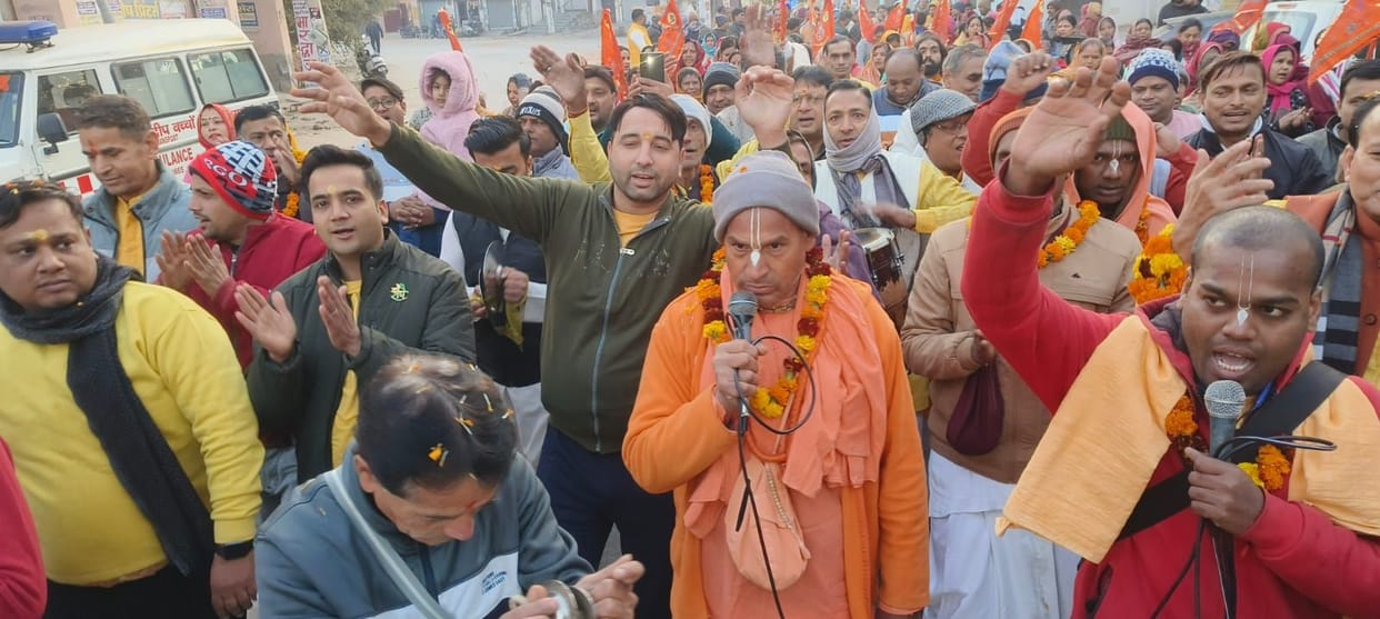 100th Prabhat Pheri taken out with great pomp from Hanuman Temple