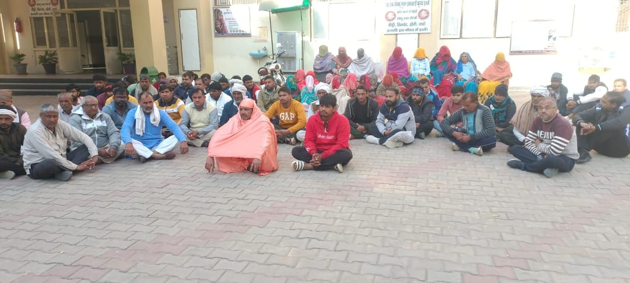 Family members on strike if case not registered against former minister in suicide case