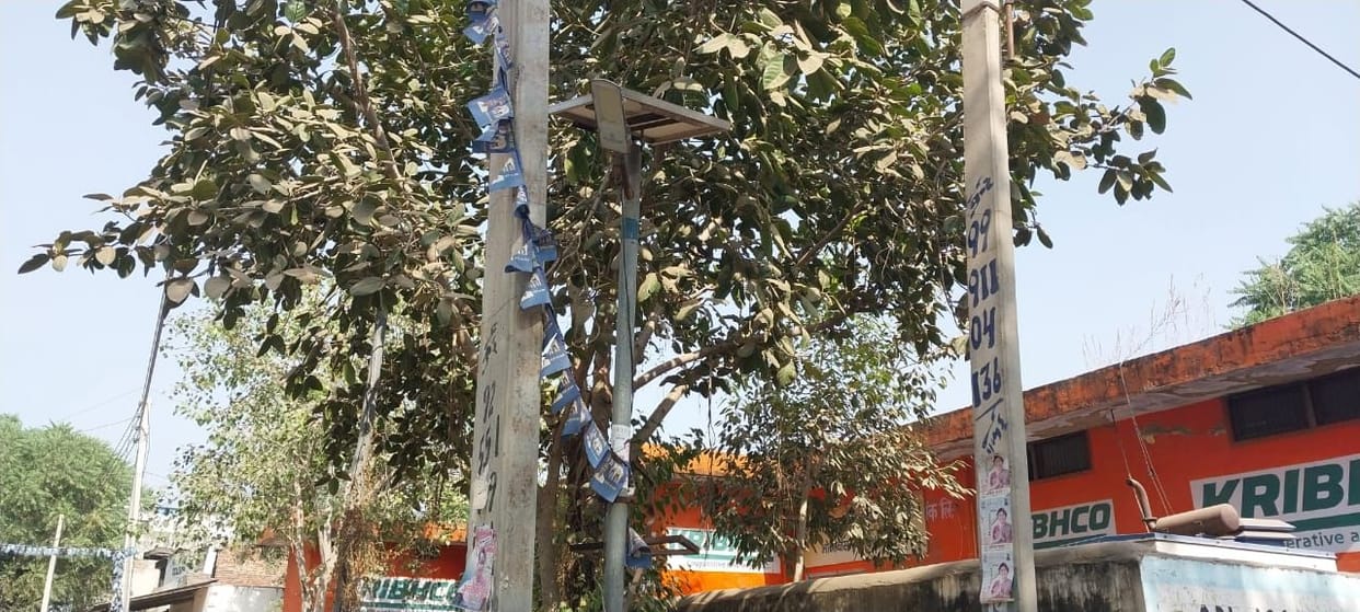 There is no street light in Bhojawas village with population of 7000.