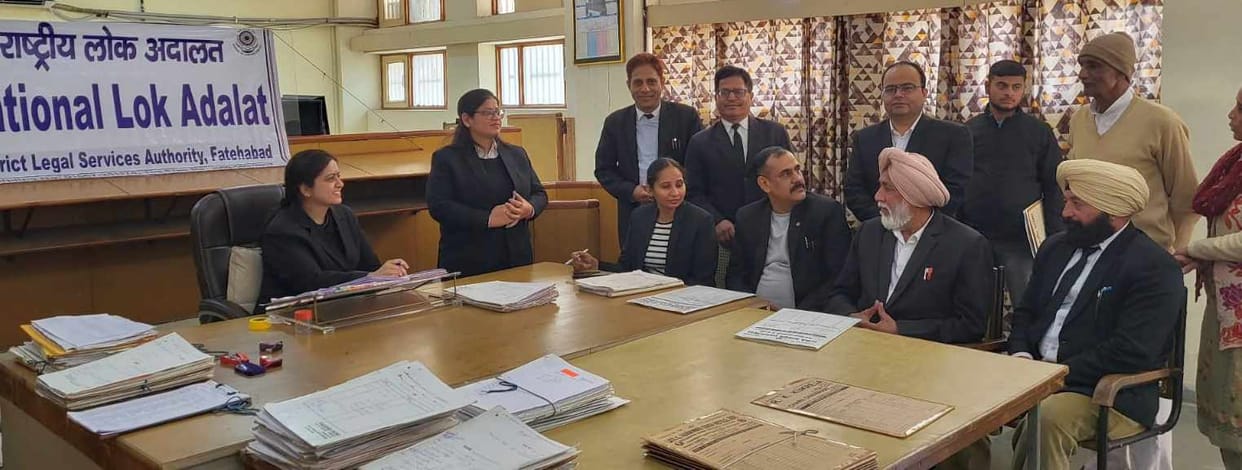 Couple living separately for 13 years resigns in Lok Adalat