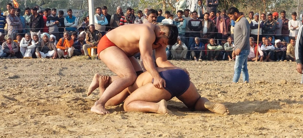 Wrestler Pawan defeated Shivam of Dharampur