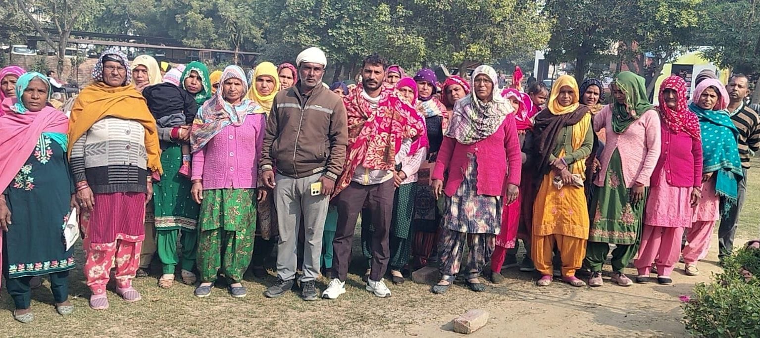 Villagers met DC and asked for 100 square yard plots