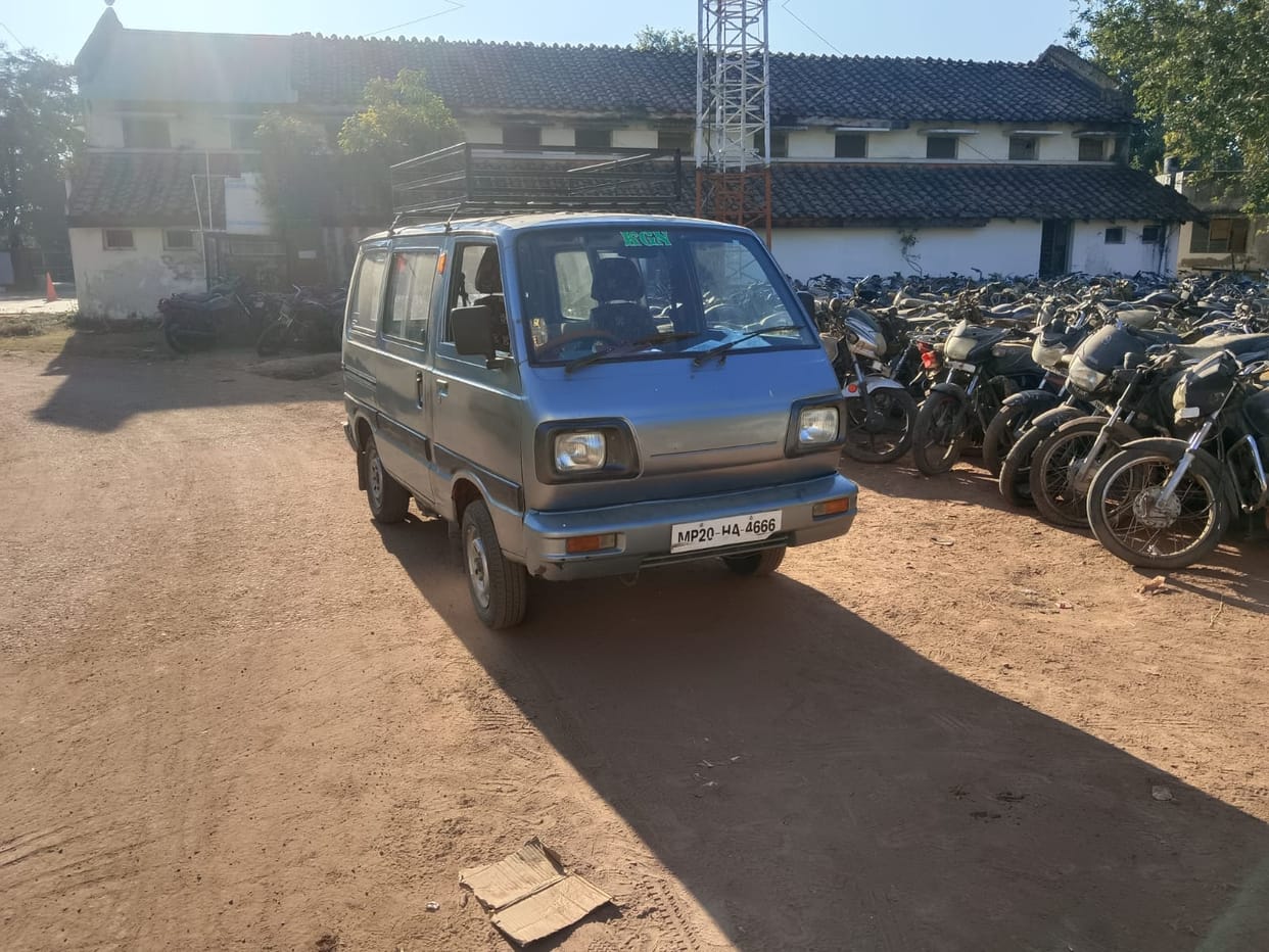 Cow meat was smuggled into a Maruti van hidden between shoe boxes