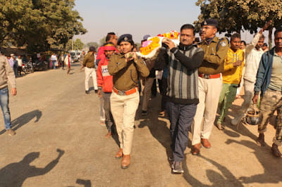 Jodhaiya merged in Panch Tattva, Amaraat shop gave shoulder