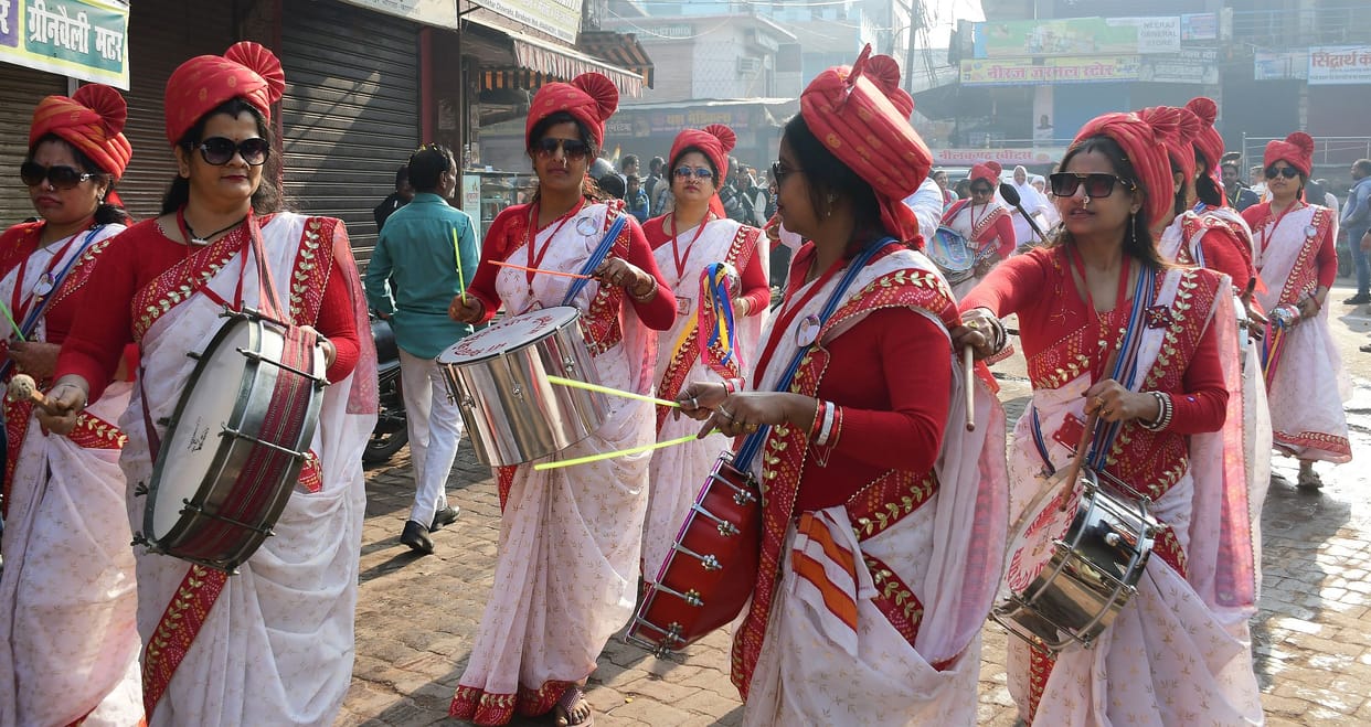 Women's band became the center of attraction in Ghat Yatra