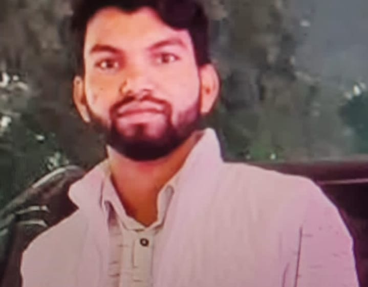 A young man was shot dead in Dhampur, there was a ruckus outside the hospital