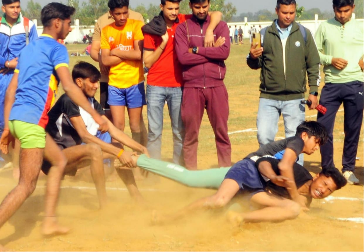 Umesh and Tanisha top the 100 meter race