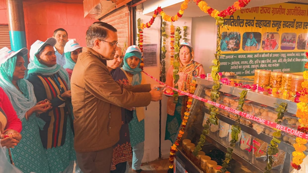 Progressive self-help group shop inaugurated at bus stand