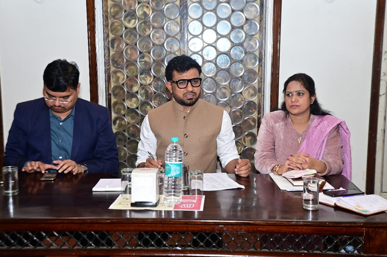 Panchayat officer should immediately solve the problems of the people of the area: Devendra Kadian