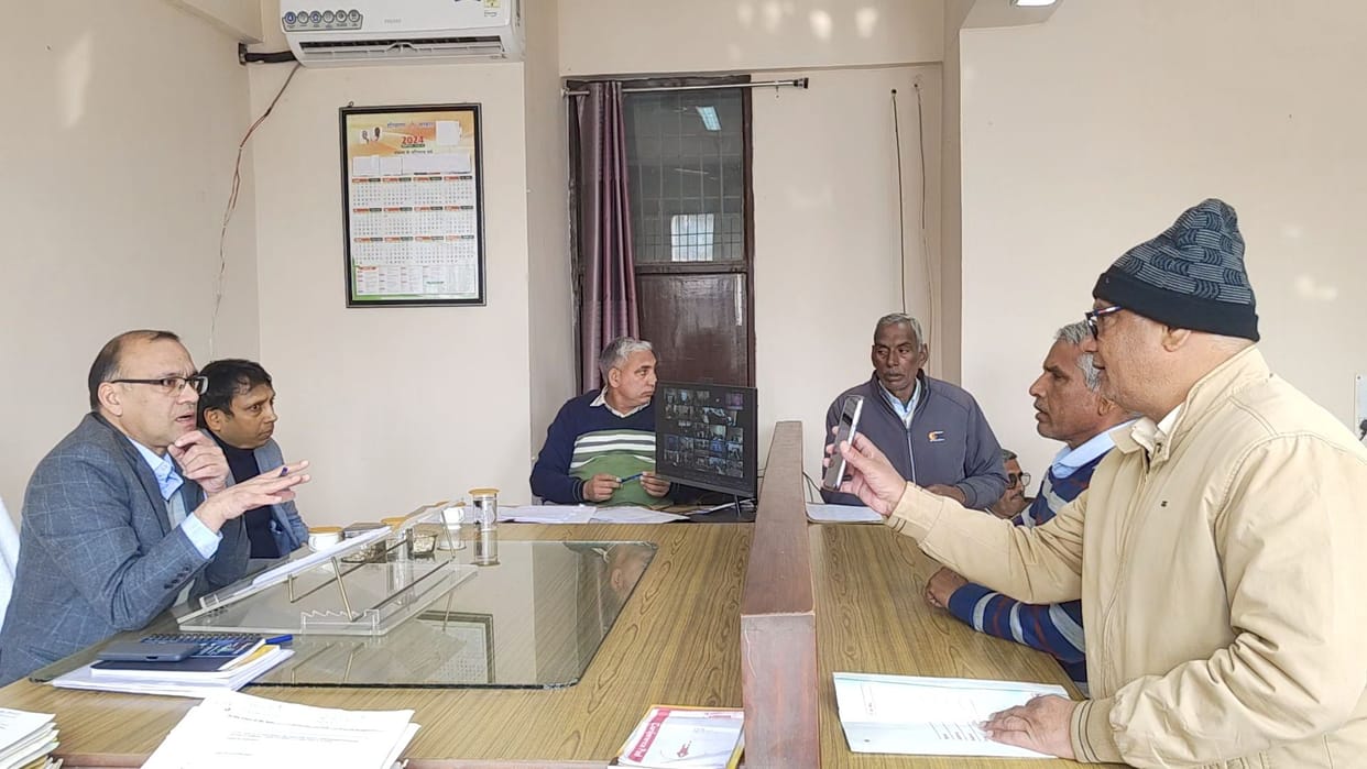 Deputy Commissioner heard 44 public complaints in Mahendragarh